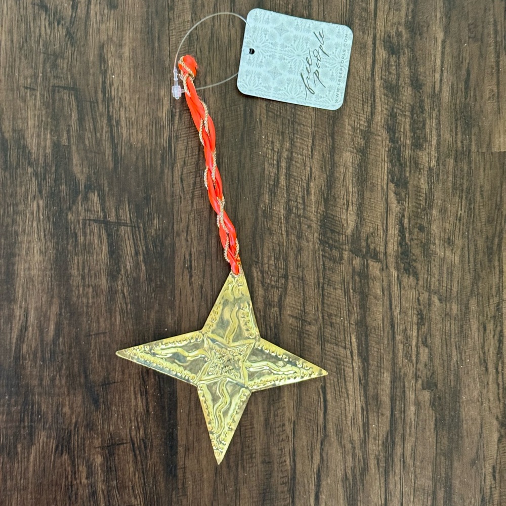 Free People Gilded T in north star  Ornament